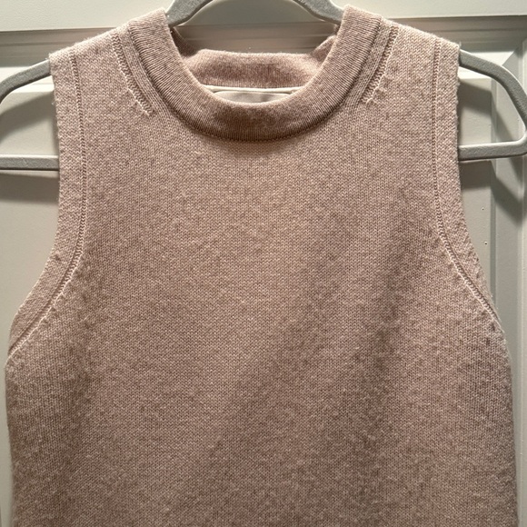 Brochu Walker sleeveless sweater with attached blouse - light tan - small - Picture 3 of 8